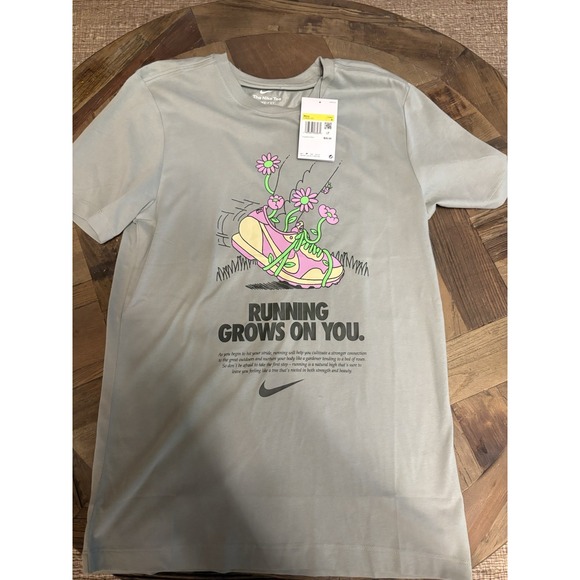 Nike Unisex Dri-FIT Running Grows On You Graphic TShirt Size  Small Gray Casual - Picture 1 of 5